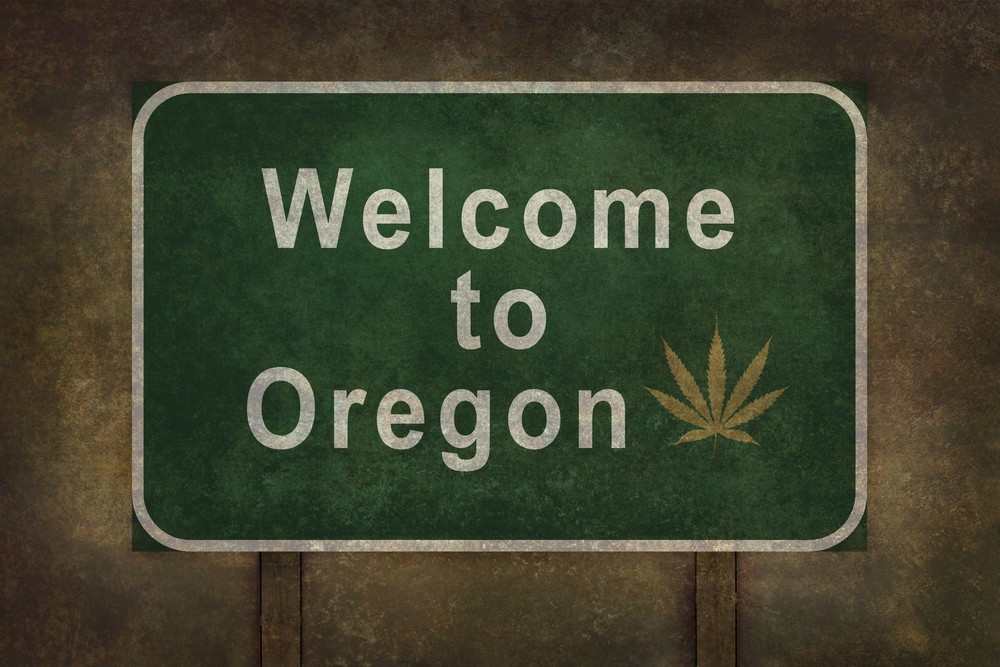 Welcome,To,Oregon,Road,Sign,Illustration,With,Distressed,Ominous,Background